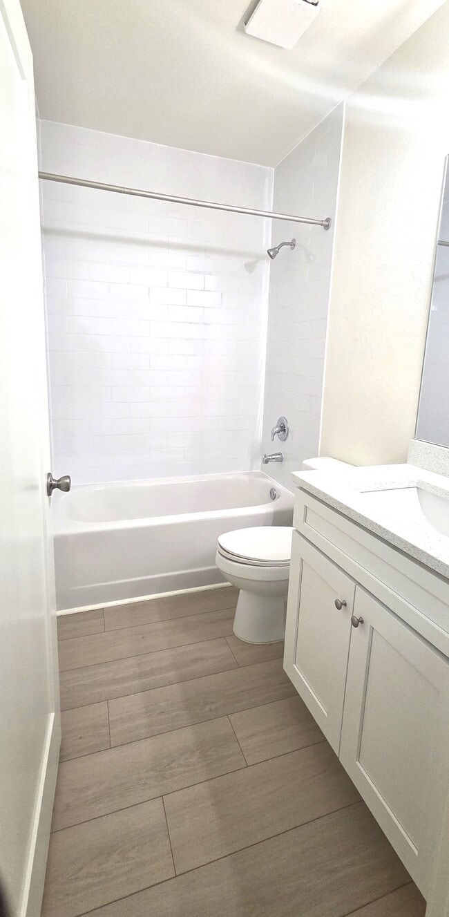 Building Photo - 3089 15th Ave S