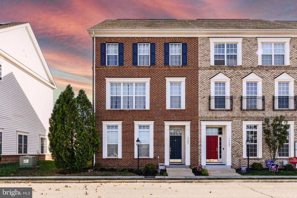 Primary Photo - 13592 Village Green Dr