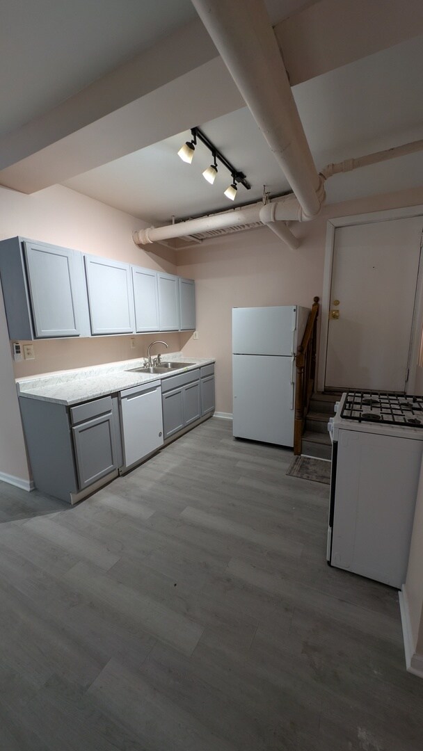 Foto del edificio - 5459 S Everett Ave