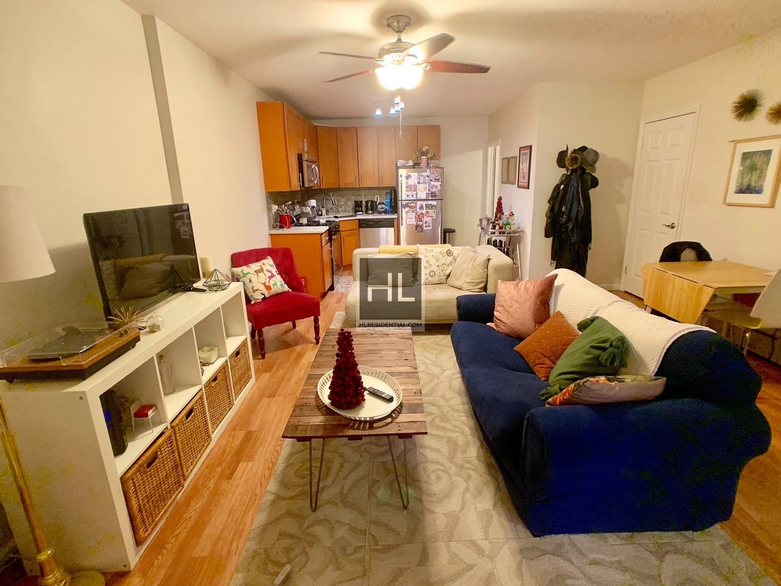 Primary Photo - HOYT STREET 2 BED