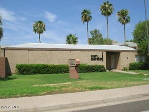 Building Photo - 7550 N 12th St