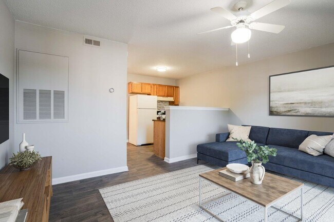 Foto del edificio - Alexander Station Apartment Homes