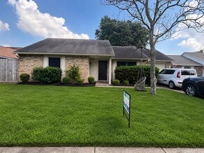 Building Photo - 17307 Nordway Dr
