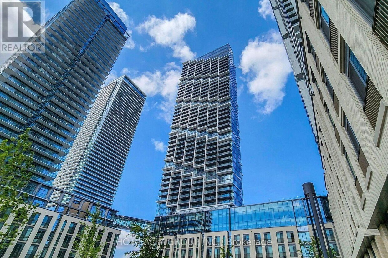 Photo principale - 1000-1000 Portage Pkwy