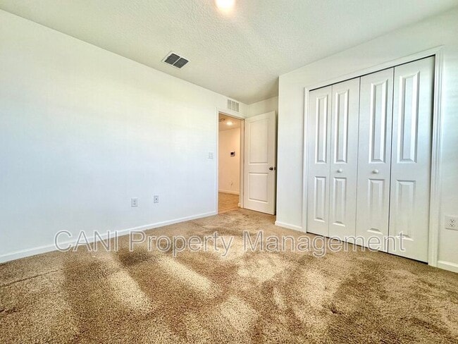 Foto del edificio - 3807 Whitney Wy