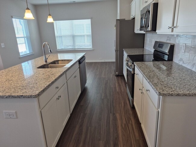 Building Photo - 618 Blaven St