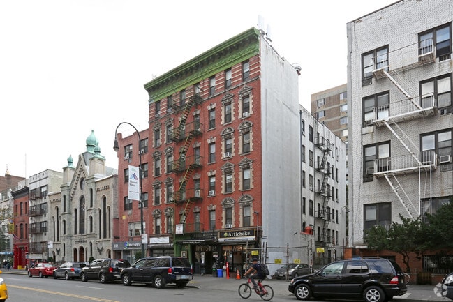 Building Photo - 328-330 E 14th St