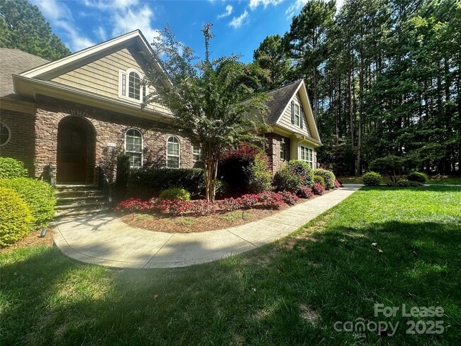 Building Photo - 4642 Gold Finch Drive