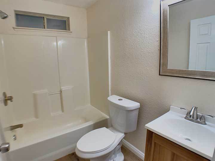 Building Photo - Studio duplex includes water, sewer, and trash service.