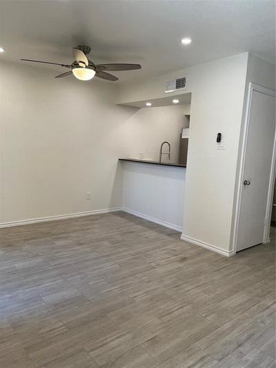 Building Photo - 1810 N Garrett-228024