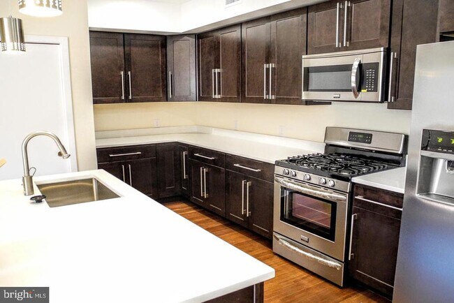 Foto del edificio - 934 S 5th St
