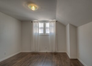 Interior - 1536 Morton St