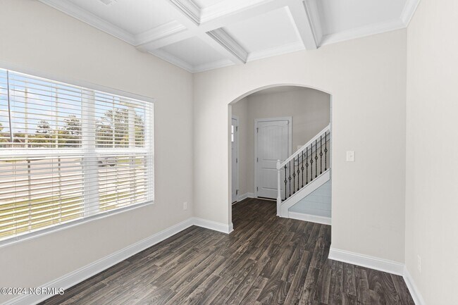 Building Photo - 113 Patriot Ct