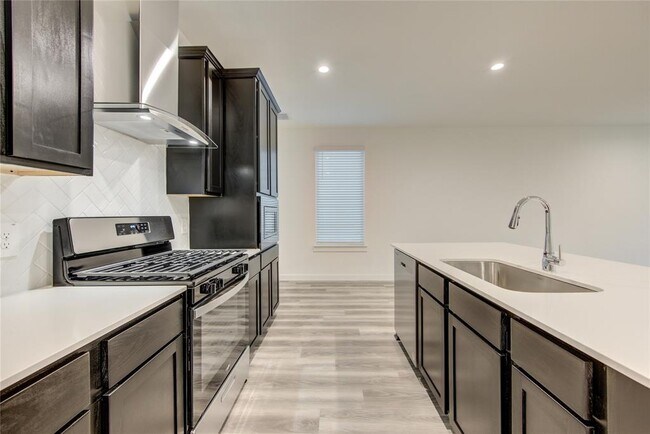 Building Photo - 12320 Brandenburg Gate Dr