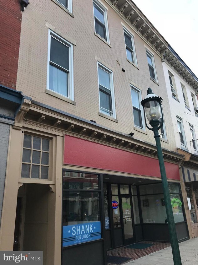 113 S Main St Unit SUITE F, Chambersburg, PA 17201 Apartment for Rent