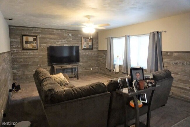 Building Photo - 4 br, 3 bath House - 336 W Minnehaha Avenue
