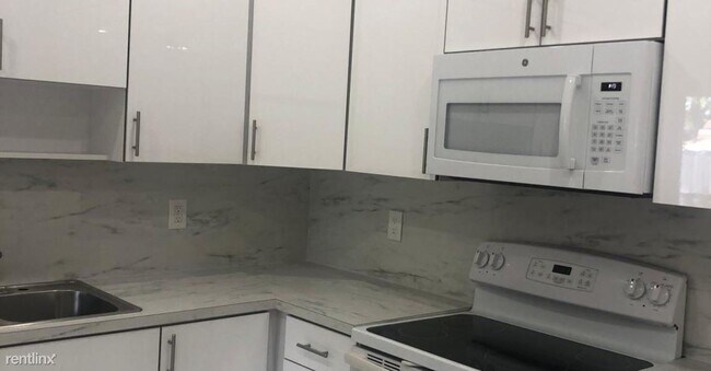 Foto del edificio - 2345 E 7th Ave
