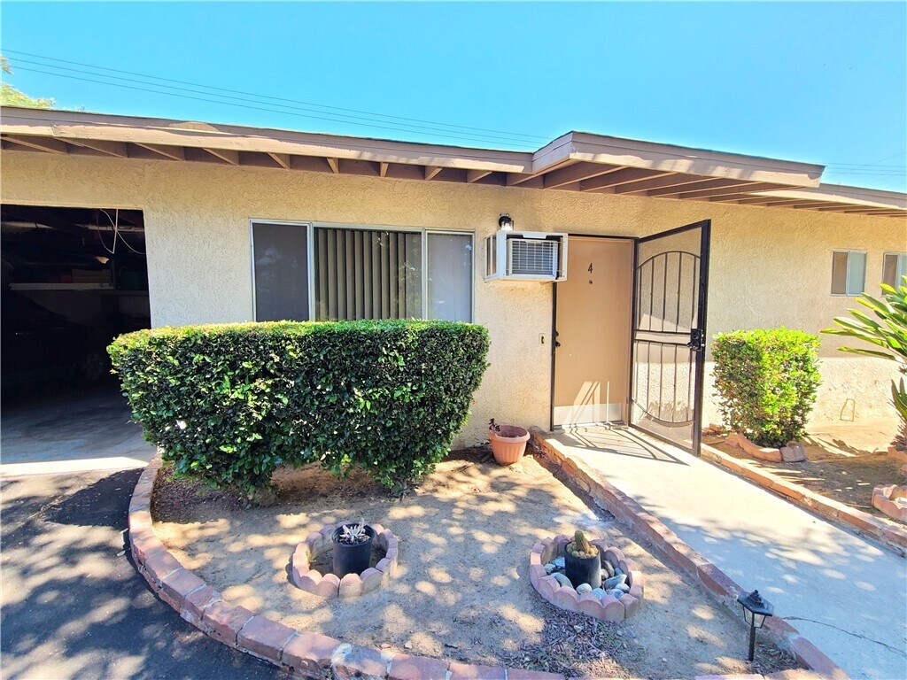 Foto principal - 12716 4th St