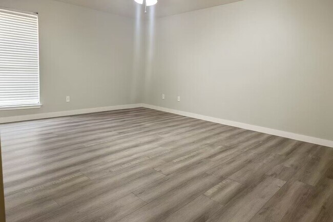 Foto del edificio - 21403 Hadrian Dr