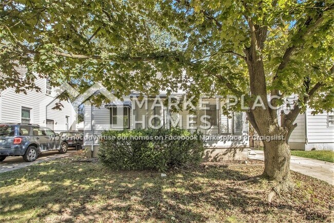 Foto del edificio - 8290 Stout St