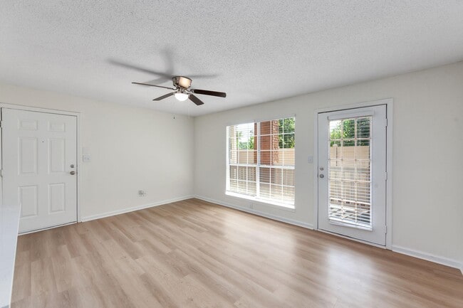 Building Photo - Northridge Apartments