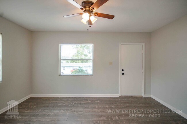 Foto del edificio - Great Duplex Just South of Downtown