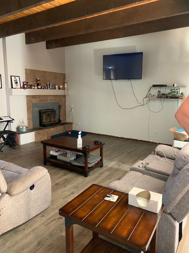 Foto del edificio - 2116 Circlewood Pl