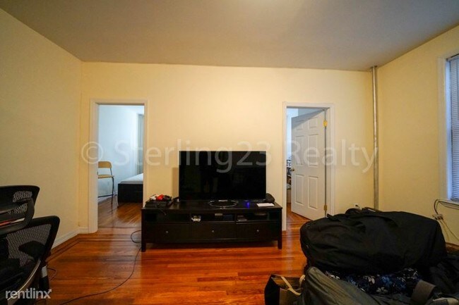 Building Photo - 34-36 28th St
