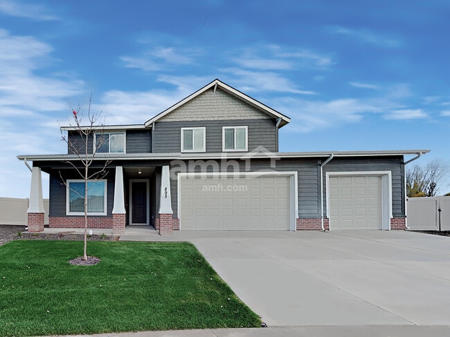 Building Photo - 898 N Garnet Creek Ave