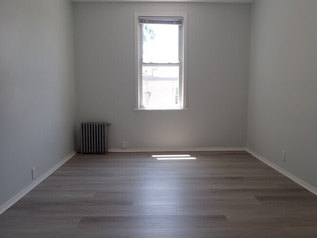 Foto del edificio - 135-22 129th St