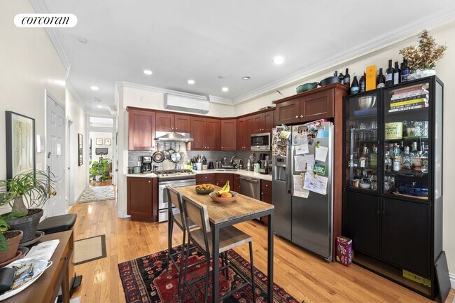 Foto del edificio - 272 Dean St