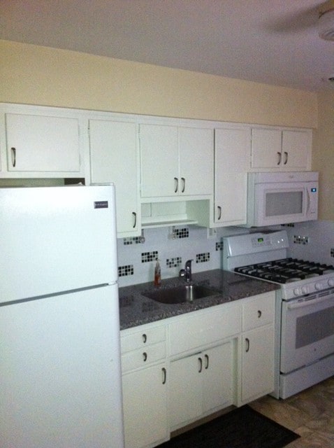 Foto principal - 8101 Fairfield St