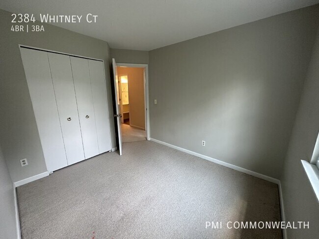 Foto del edificio - 2384 Whitney Ct