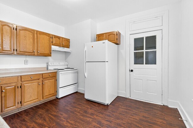 Building Photo - 1215 Lehman St