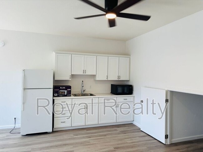 Building Photo - 2234 Star Rd