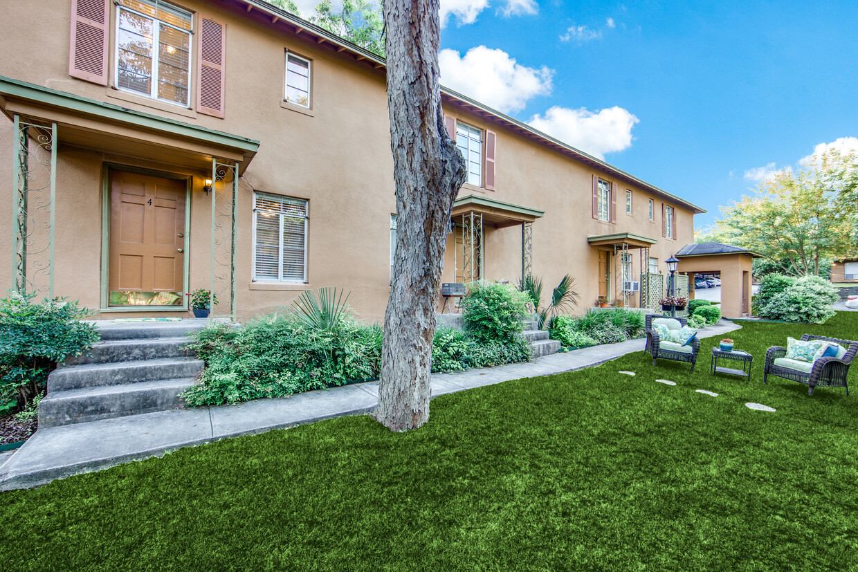 Primary Photo - 111 Grandview Pl
