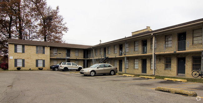 Building Photo - 4700 Valla Rd