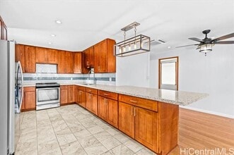 Building Photo - 87-885-885 Hakeakea St