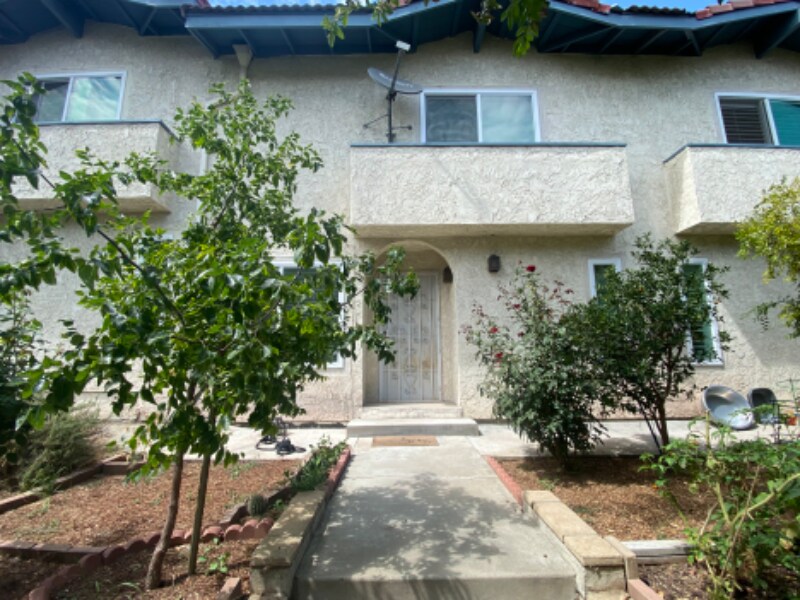 702 S Stoneman Ave Unit B, Alhambra, CA 91801 Condo for Rent in