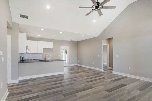 Building Photo - 3057 Gunsmoke Trail Way