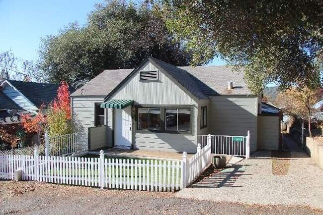 Foto del edificio - Madrone Street in Tuolumne