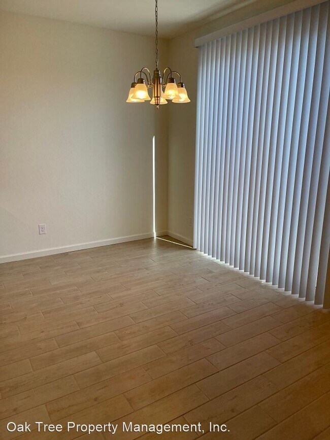 Building Photo - 3 br, 2.5 bath House - 6441 E. Meritage Drive