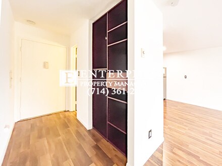 Foto del edificio - Minimalist Studio in Great Location (5585 ...