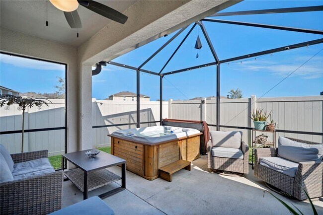 Foto del edificio - 32705 Brooks Hawk Ln