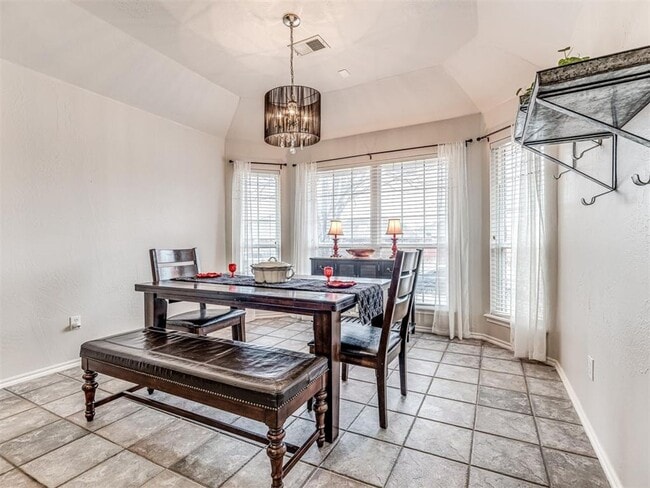 Building Photo - Gated 3 Bed 2 Bath 2 Car home of The Villa...