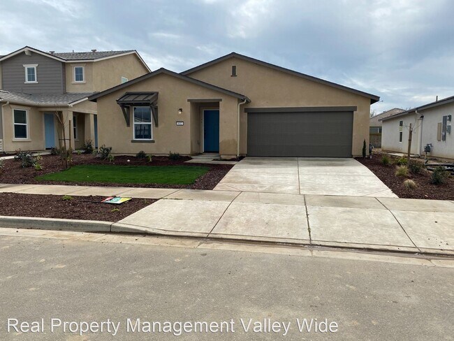 Building Photo - 4 br, 3 bath House - 632 Keenan Court,
