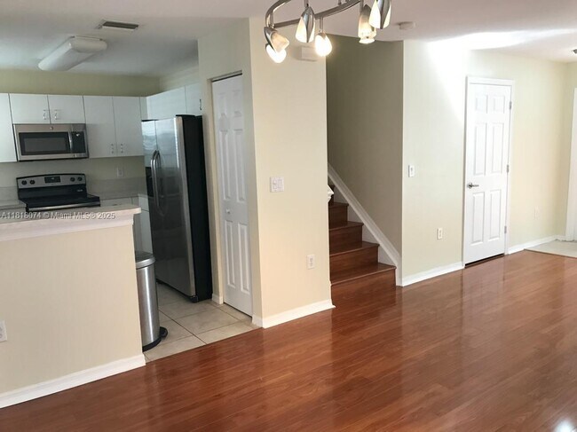 Foto del edificio - 2198 NW 171st Terrace