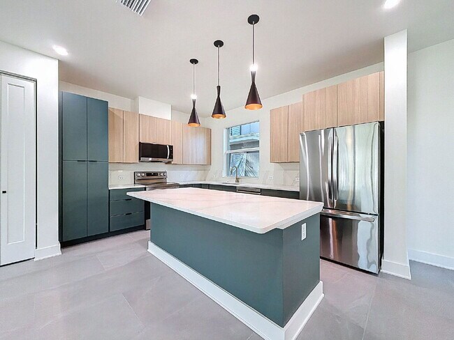 Foto del edificio - 340 14th St N