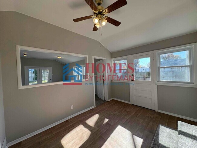 Foto del edificio - Three Bedroom House | Fenced Yard | Norths...