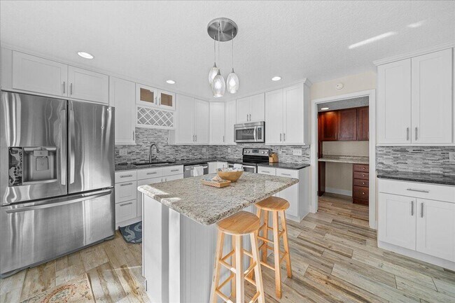 Foto del edificio - 595 Park Ave